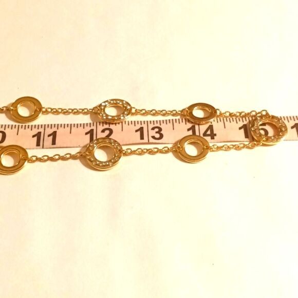 NWT Gloria Vanderbilt 15 Inch Gold tone and Diamond Crystal Necklace - Picture 3 of 6